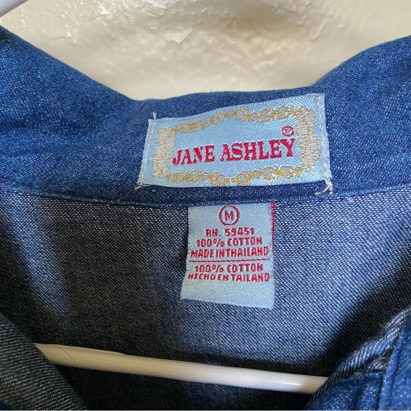 Button down vintage top - Picture 2 of 5